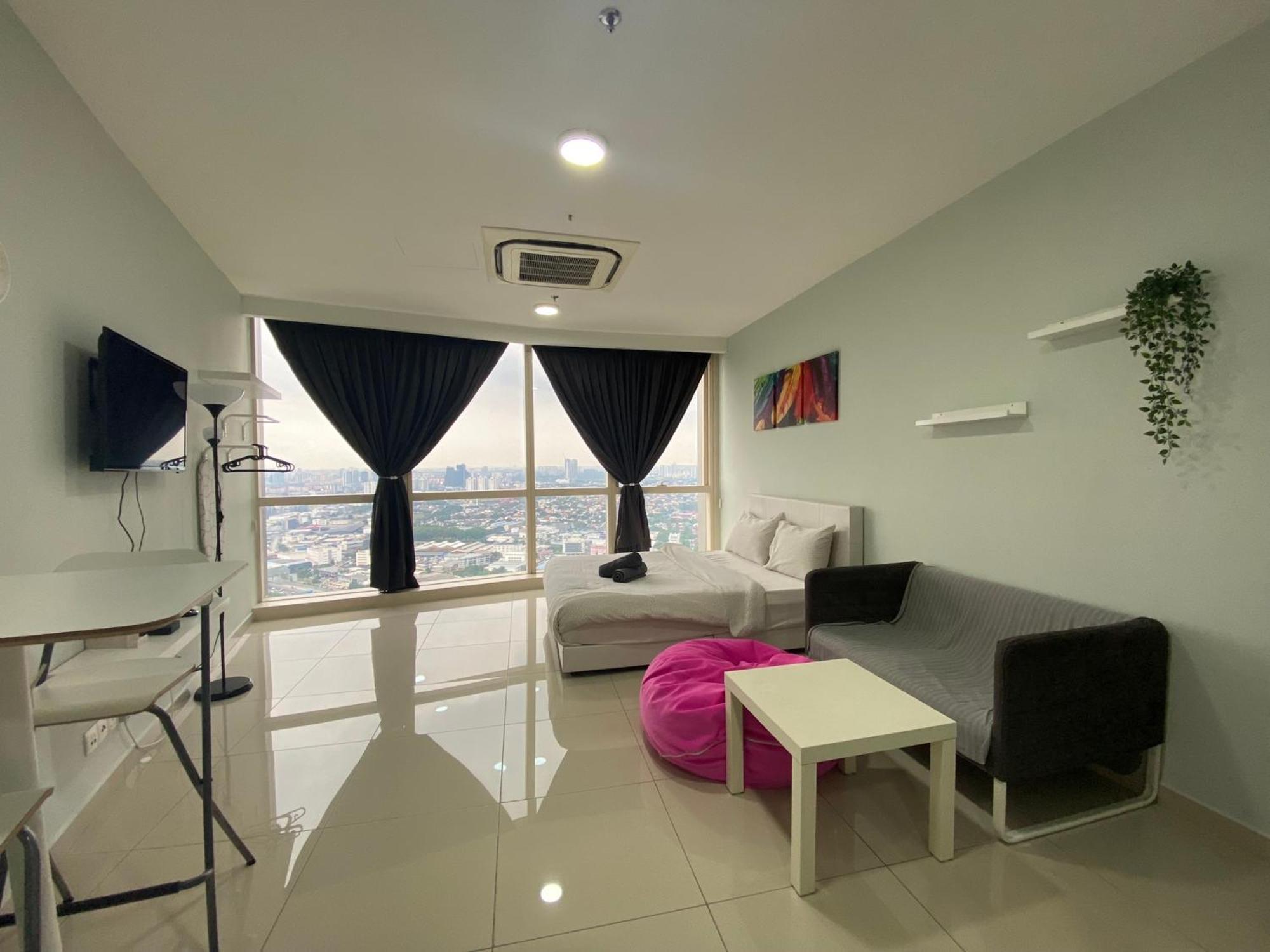 Pinnacle Pj @ Penguin Homes Petaling Jaya Exterior foto